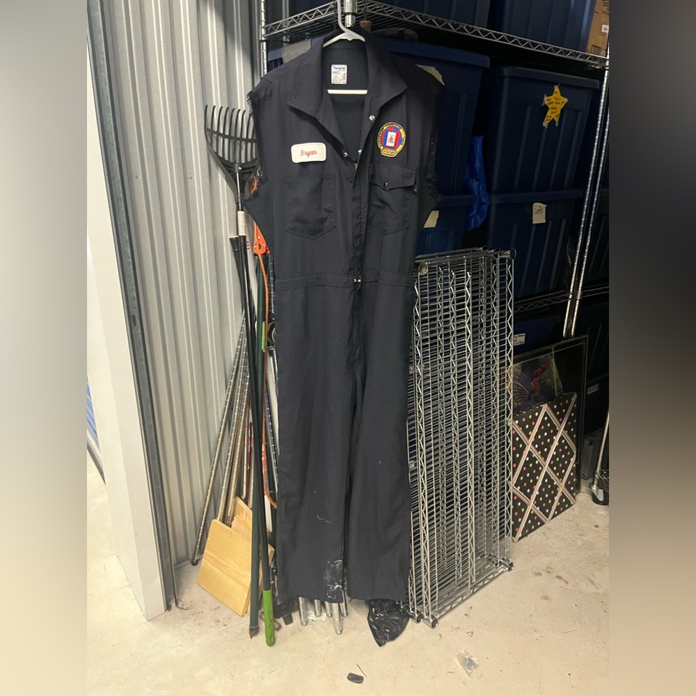 Men’s Size 46R Coverall Halloween Costume Cutoff Sleeves w/ Citgo & Bryan Patch